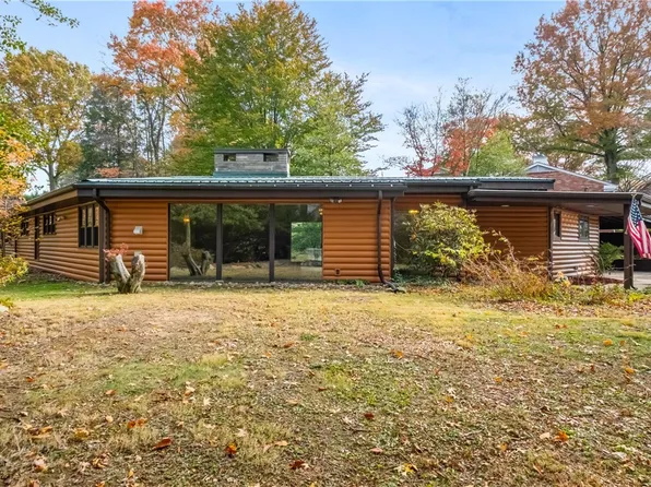 1220 Minnesota Ave, Natrona Heights, PA 15065