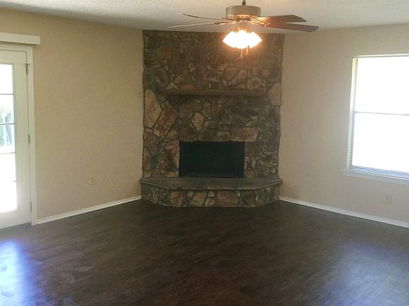 2nd image of 6054 Shadydale Ct
