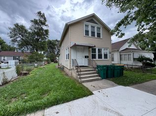 304 S Desplaines St, Joliet, IL 60436