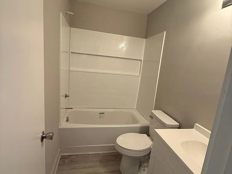 89 Susan Ln — Photo 14