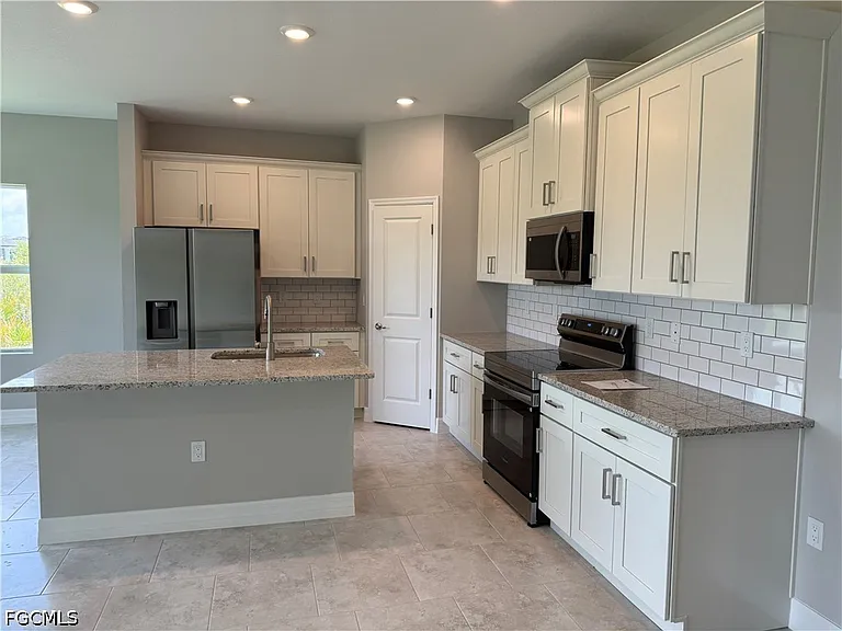 4626 Ida Ave N — Photo 7