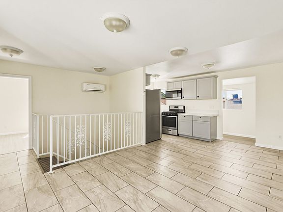5th image of 10909 S Burin Ave