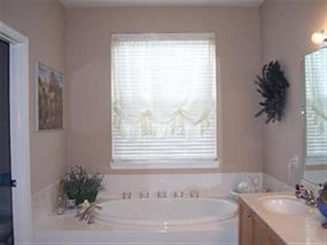 2nd image of 4025 Shady View Ln