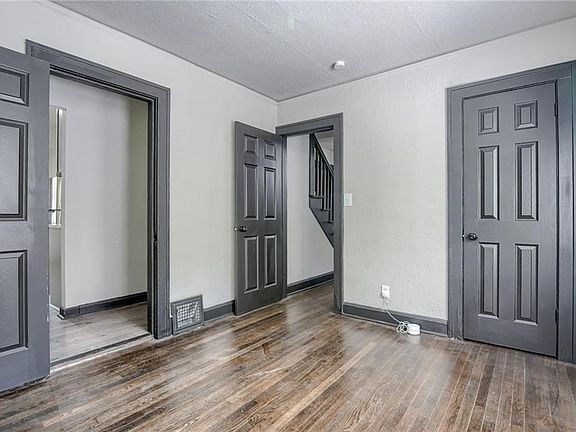 5th image of 5116 Brookwood Ave
