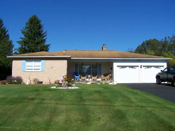 47 Larmar Dr, Conyngham, PA 18222