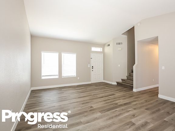 4th image of 3526 Farina Dr
