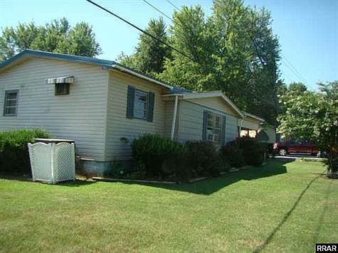 Beautiful shrubs and flowering trees