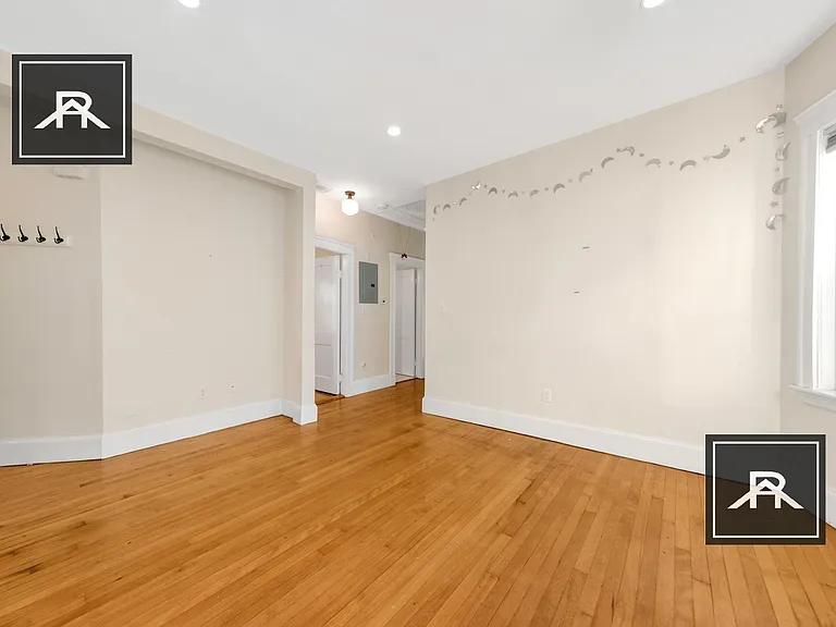 298-300 Alewife Brook Pkwy #2 — Photo 11