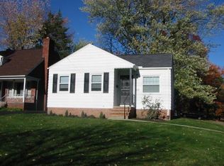 4115 Bluestone Rd, Cleveland Heights, OH 44121