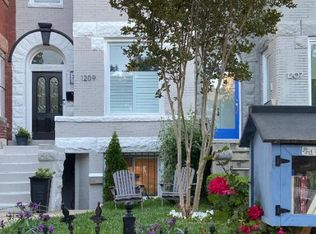 1209 Girard St NW, Washington, DC 20009