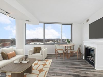 2001 15th St N APT 805, Arlington, VA, 22201