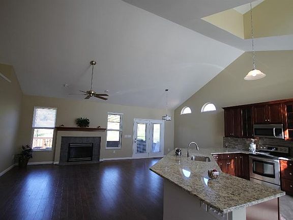 2nd image of 6066 Havenwood Ct