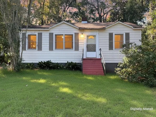 1119 Pine Ave, Quincy, FL 32351