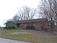 1st image of 407 Oakland Dr