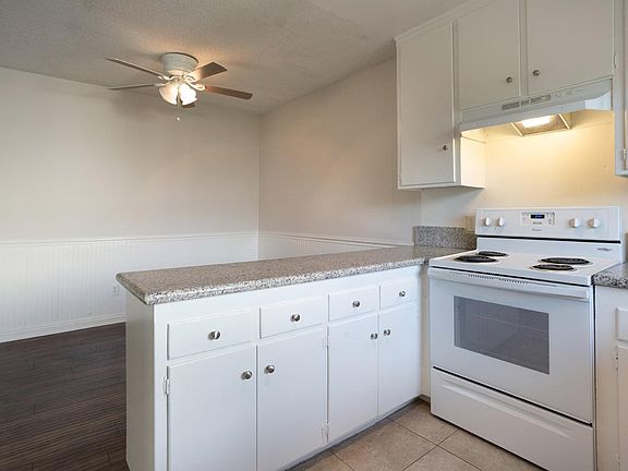 5th image of 10804 Otsego St #6