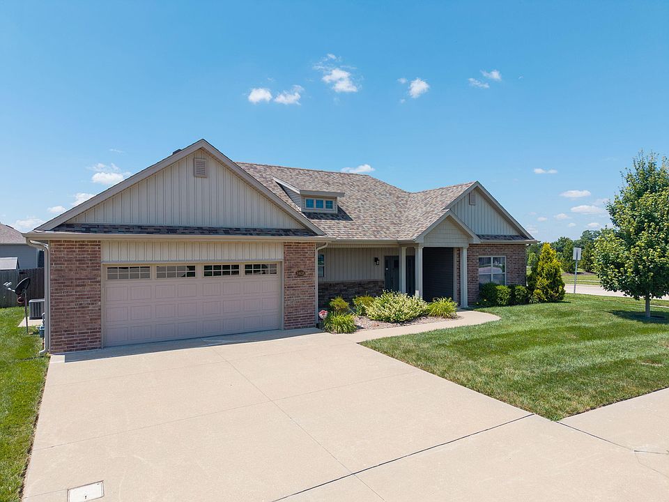 1st image of 3408 Yellowwood Dr