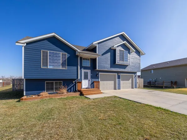 344 Freude Ln, Box Elder, SD 57719