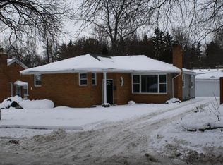 1810 Mayfair Dr NE, Grand Rapids, MI 49503