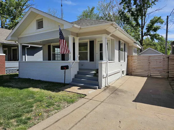 125 W Bond St, Salina, KS 67401