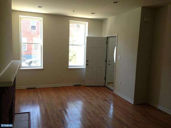 3rd image of 1511 Christian St #1