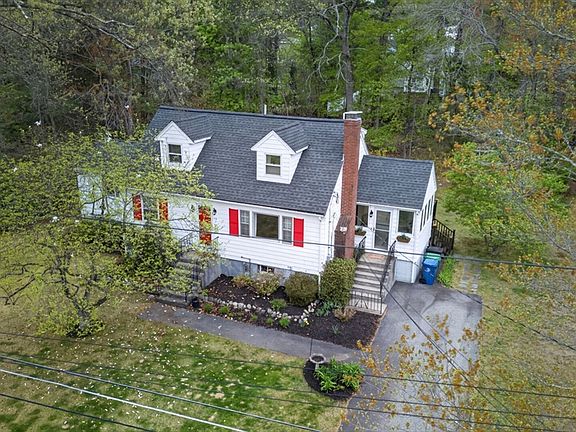 2nd image of 12 Chadwick Rd