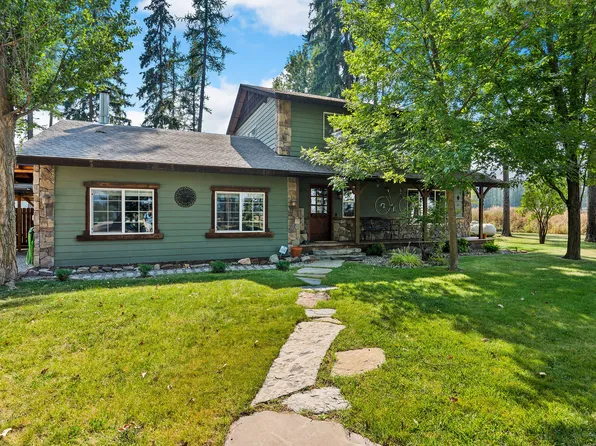 4336 State Highway 40 W, Columbia Falls, MT 59912
