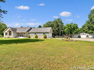 9845 N Amy School Rd, Howard City, MI 49329