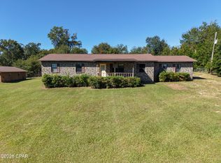 2191 Mohawk Trl, Sneads, FL 32460