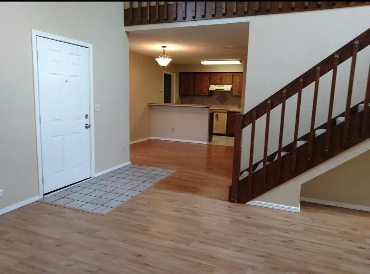 Building Photo - 644 NW 121st St #1