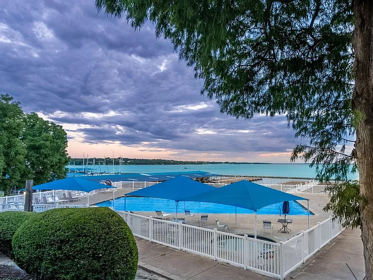 438 Yacht Club Dr #C — Photo 23