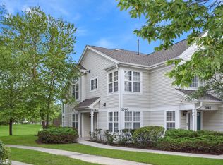 1060 Providence Ln UNIT 1060, Buffalo Grove, IL 60089