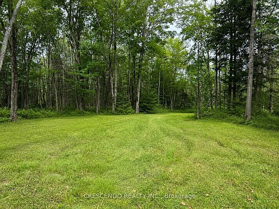5th image of 2687 Innisfil Beach Rd