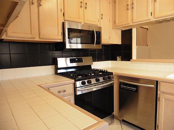 3rd image of 420 W San Marcos Blvd Unit 144