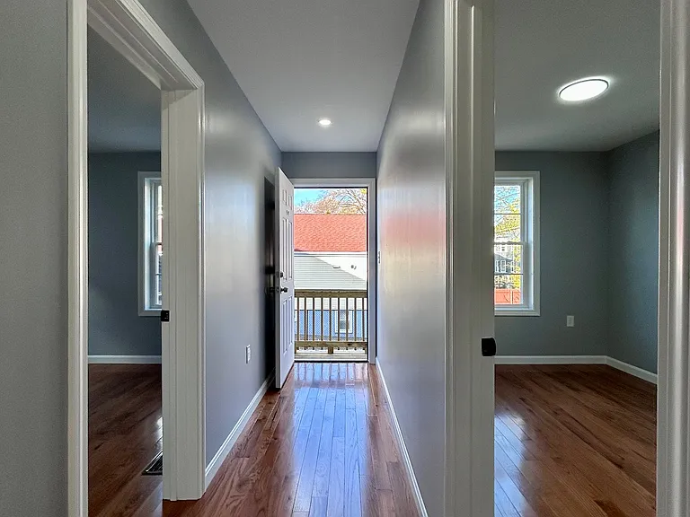 27 Amity St #1 — Photo 27
