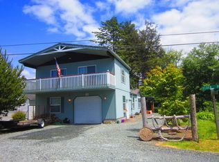 19325 Elder Ave, Rockaway Beach, OR 97136