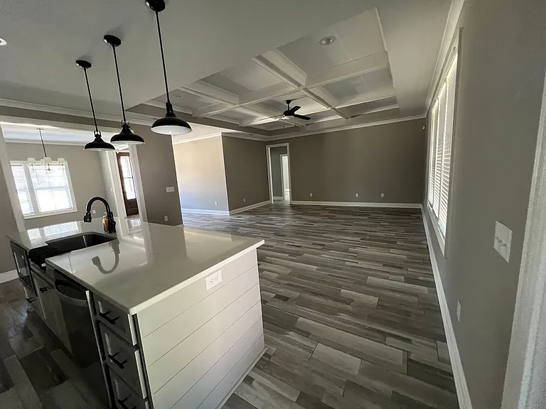 526 County Road 758 — Photo 5