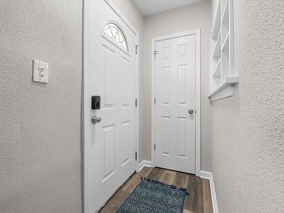 5th image of 32211 Pardo St