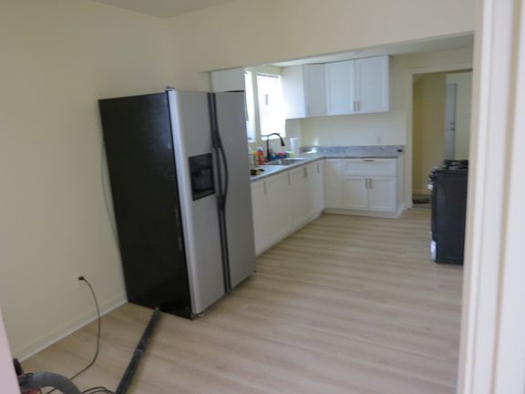5th image of 511 Ashland Ave