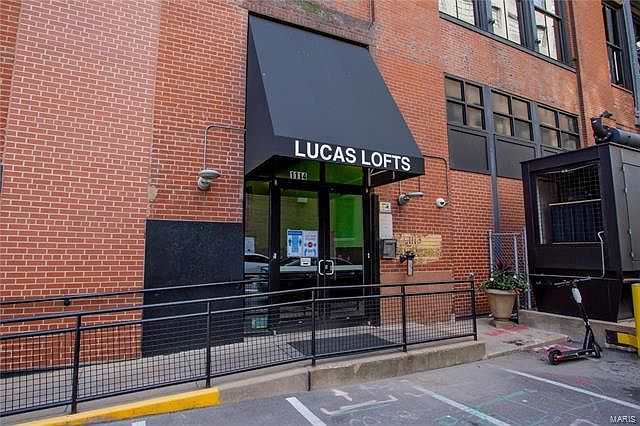 1st image of 1123 Washington Ave #416