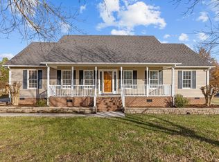 118 W Quailridge Rd, Oxford, NC 27565