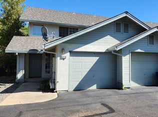 4219 Stonewalk Ct APT A, Redding, CA 96003