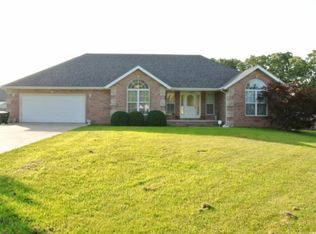 981 Bradford Ct, Marshfield, MO 65706