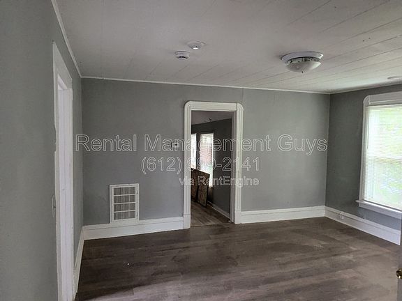 2nd image of 2620 Emerson Ave N #2