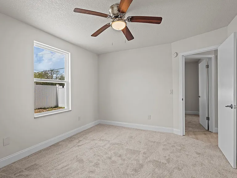 202 Gerona Rd — Photo 27