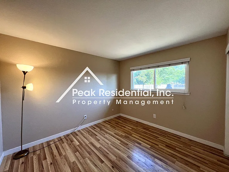 3101 Gardendale Rd — Photo 10