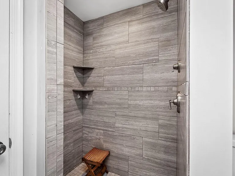 38 E Wheeling St — Photo 11
