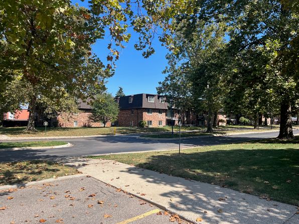 311 Riviera Dr #63