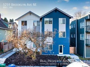 5259 Brooklyn Ave NE, Seattle, WA 98105