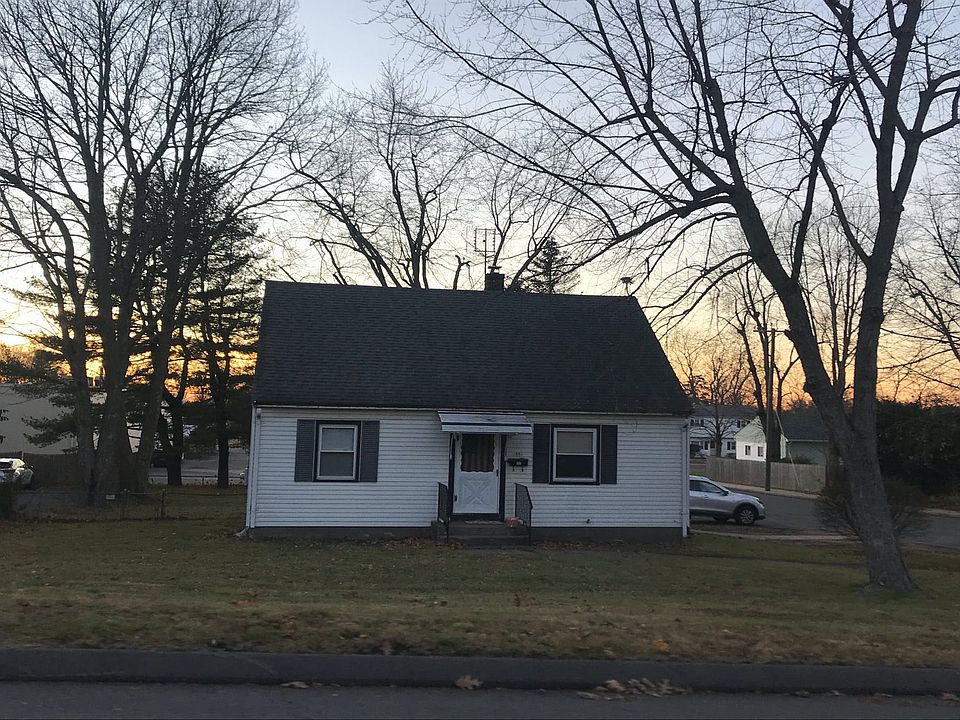 1st image of 54 Greenwood Dr