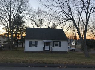 54 Greenwood Dr, Manchester, CT 06042